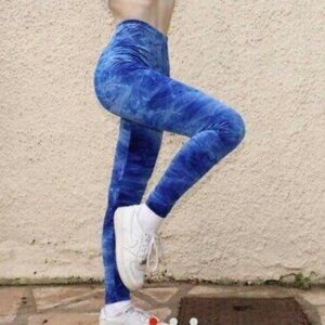 Blue velvet glittery tie dye leggings
